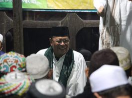 Malam ke-12 Ramadan, Paman Birin Sahur Bersama Warga Sungai Halang