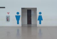 Kebersihan Toilet Bandara Syamsudin Noor Seakan Tak Terjaga, Diduga Penyebabnya Ada Pengurangan Tenaga Kerja Hingga Gaji