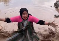 Viral Seleb Tiktok Kompak Kritik Jalan Rusak Lampung, Berujung Laporan ke Polisi