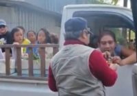 Viral Susi Pudjiastuti Minta Rokok Saat Bawa Pikap