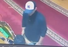 Gila! Video Bule Teriaki Imam Masjid di Bandung Viral