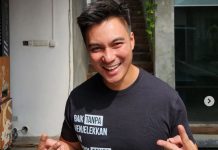 Ambil Berkah Bulan Ramadhan, Baim Wong Bagikan 1000 Roti ke Sopir Ojek Online