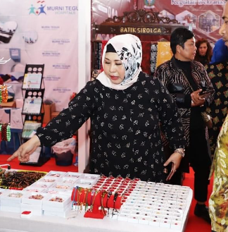 Hj Raudatul Jannah Apresiasi Stand Kalsel di Dekranas Expo Medan Diminati Pengunjung