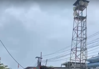 Genset Mobile Lepas dari Mobil Gandeng Seruduk Warung di Gambut