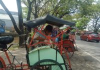 Nasib Penarik Becak Banjarmasin di Tengah Angkutan Modern, Keluhkan Seharian Bisa Tak Dapat Penumpang