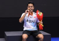 Senyum Bahagia Anthony Sinisuka Ginting Usai Sabet Gelar Baru di Ajang Kejuaraan Asia 2023