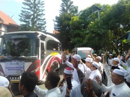 Bupati Banjar Lepas Kloter Pertama Jemaah Haji Kabupaten Banjar