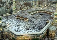 Saudi Persiapkan Masjid untuk Idulfitri, Salat Id Dilaksanakan Serentak 15 Menit Setelah Matahari Terbit