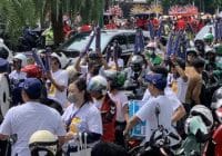 Apa yang Terjadi Ketika Massa Nasdem dan PDI-P Bertemu di KPU? Bagini Situasinya