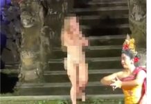 Bule Bugil di Pertunjukan Tari di Bali Disebut Depresi Karena 'Bokek'
