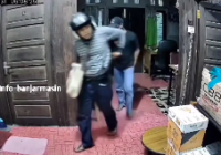 Aksi Dua Pembobol Kantor di Jalan Sultan Adam Terekam CCTV, Jam Tangan Mahal dan Cincin Hilang