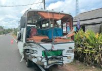 Tabrakan Bus Bawa Rombongan Santri dan Dua Sepeda Motor