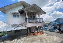 Rumah Tingkat 2 di Flamboyan Sungai Miai Ambruk, Penghuni Miliki Firasat Langsung Ngungsi ke Penginapan