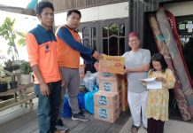 Nur Halim Senang Dapat Bantuan Logistik dari BPBD Banjar Usai Rumahnya di Desa Kayu Bawang Hangus