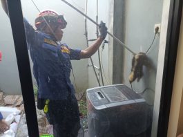 Sigung Masuki Rumah Warga di Sekumpul Martapura