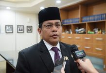 DPR Minta 80 Kursi Business Class Garuda untuk ke Tanah Suci, Indra: Mana Ada yang Gratis, Mau Masuk Surga Aja Disuruh Sholat!
