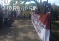 Protes Jalan KM 171 Bertahun-tahun Rusak, LSM Babak Gelar Aksi Demo di 0 Km Banjarmasin