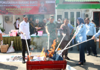 Musnahkan Barang Bukti dari 101 Perkara, Kejaksaan Negeri Kabupaten Banjar Harapkan Pecandu Narkoba Direhabilitasi