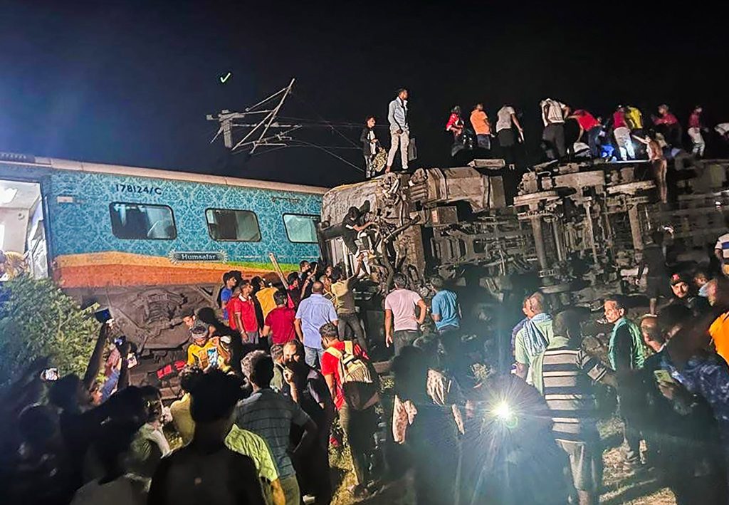 kecelakaan kereta di India1