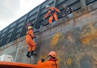 Tiga Jasad Berhasil dievakuasi dari Dalam Palka Tongkang di Tamban Muara