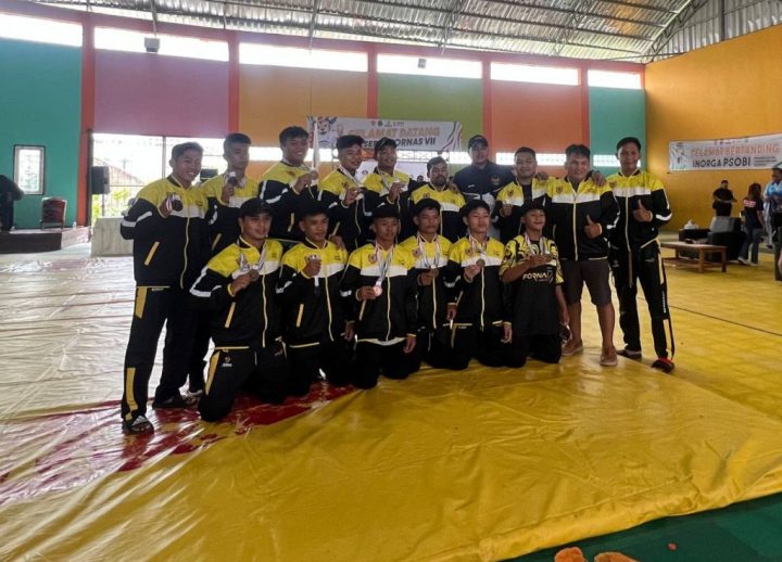Depak Tuan Rumah ke Urutan Ketiga, Benjang Kalsel Juara Umum Fornas VII Jabar