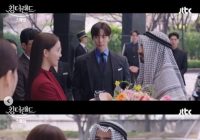 Tim Produksi Hapus Adegan Menghina Budaya Arab di Drakor King the Land Episode 7-8
