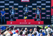 HEBAT! Pebalap Indonesia Aldi Satya Raih Hasil Fenomenal di Italia Usai Menangi 2 Race