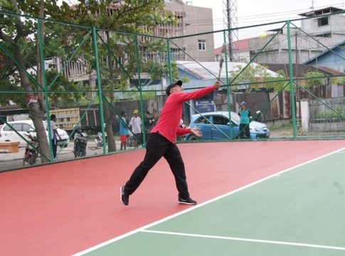 Olahraga Sederhana yang Bisa Memperpanjang Umur, Salahsatunya Bermain Tenis
