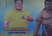 Foto Abah Guru Sekumpul Disandingkan dengan Putera Gubernur Kalsel Memantik Protes