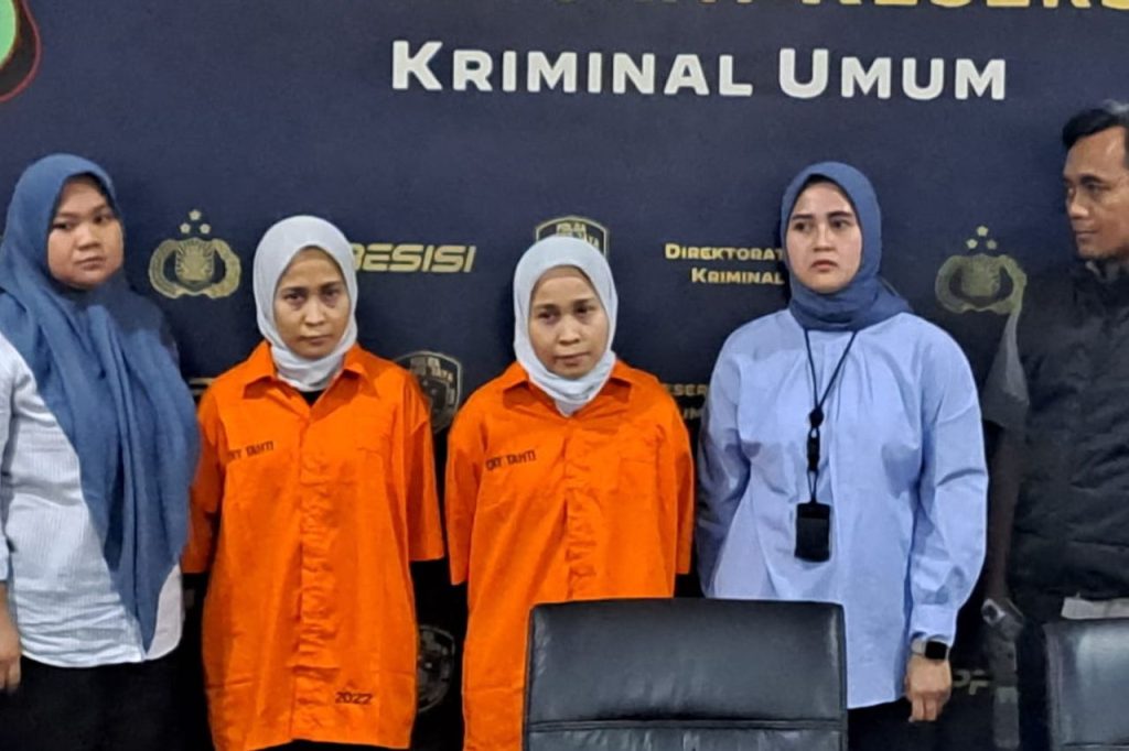 Si kembar Rihana dan Rihani