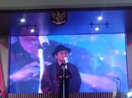 Nyanyi Bareng Kapolda Kalsel, Anji Meriahkan Peringatan HUT ke 77 Bhayangkara di Sat Brimob Banjarbaru