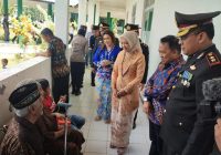 Hari Bhayangkara Ke-77, Polres Tanah Bumbu dan Lazis Assalam Fil Alamin Gelar Operasi Katarak Gratis
