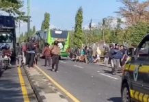 Kecelakaan Beruntun Libatkan Bus dan 4 Kendaraan, 2 Orang Meninggal Dunia