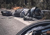 Mobil Satpol PP Tabrak Sejumlah Motor, Seorang Ojol Tewas