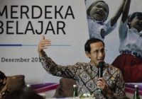 Nadiem Tetap Lanjutkan Seleksi PPDB Jalur Zonasi Tahun Depan, Meski Bermasalah Dimana-mana