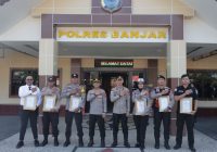 Bhabinkamtibmas Peduli Anak Hingga Pelatih Paskibraka Terima Penghargaan dari Kapolres Banjar