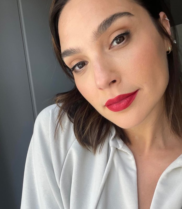 Film Gal Gadot Pro Israel Gagal Total! Sepi Penonton, Dicibir Netizen