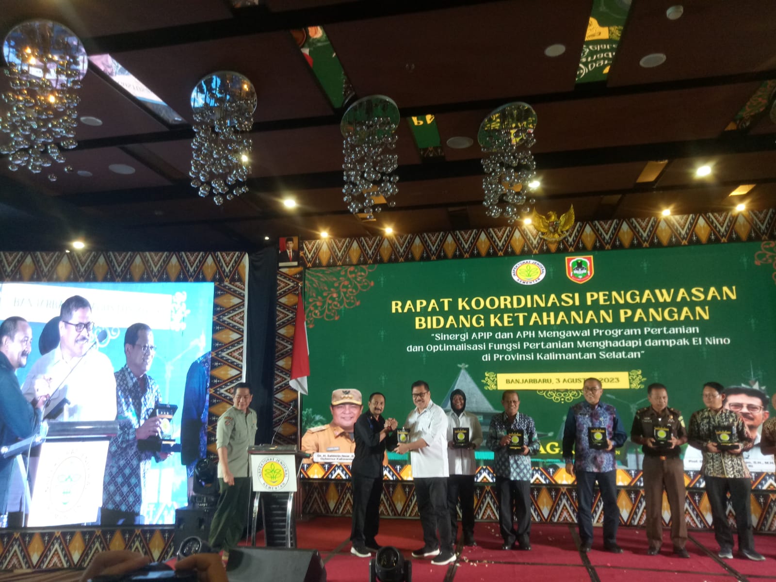 Kalsel Ditarget Produksi Padi 1 Juta Ton per Tahun di Rakor Ketahanan Pangan Kementan