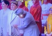 Tingkah Menteri PUPR Pak Bas Buka Baju Erick Thohir di HUT RI ke-78 Viral