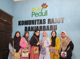 GM PLN UIP3B Apresiasi Komunitas Rajut Banjarbaru, Produk Tembus Pasar Eropa