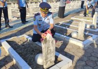Peringati Hari Kemenkumham, Jajaran Lapas Narkotika Ziarahi TMP Bumi Kencana Banjarbaru