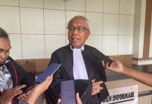 Dampingi Abdul Latif di Sidang PN Tipikor Banjarmasin, OC Kaligis Sebut Jaksa Curang Bebaskan Wakil Bupati HST