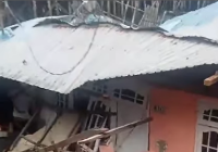Rumah Amblas Masuk Air di Kota Baru Kaltim, 1 Korban Diduga Tewas
