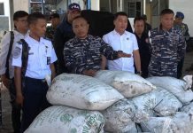 Penjarah Tongkang di Cilacap Diamankan TNI AL, Karungi 2 Ton Batu Bara
