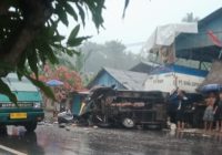 BREAKING NEWS: Kecelakaan Maut di HST Mobil vs Truk, Korban Terjepit