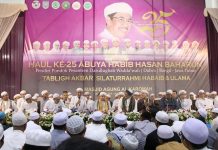 Ribuan Jemaah Hadiri Haul ke-25 Abuya Habib Hasan Baharun