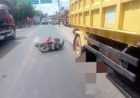 Laka di Bati Bati, Tubuh Pengendara Honda Genio Terjebak di Kolong Truk
