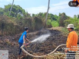 Kebakaran Lahan di Sungai Gampa Banjarmasin