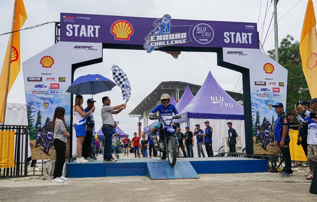 Shell bLU cRU Yamaha Enduro Challenge Berlangsung Meriah di Kalimantan (2).jpg