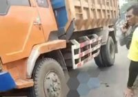 Kecelakaan Maut Truk vs R2 di Banjarbaru Renggut Nyawa Remaja 15 Tahun